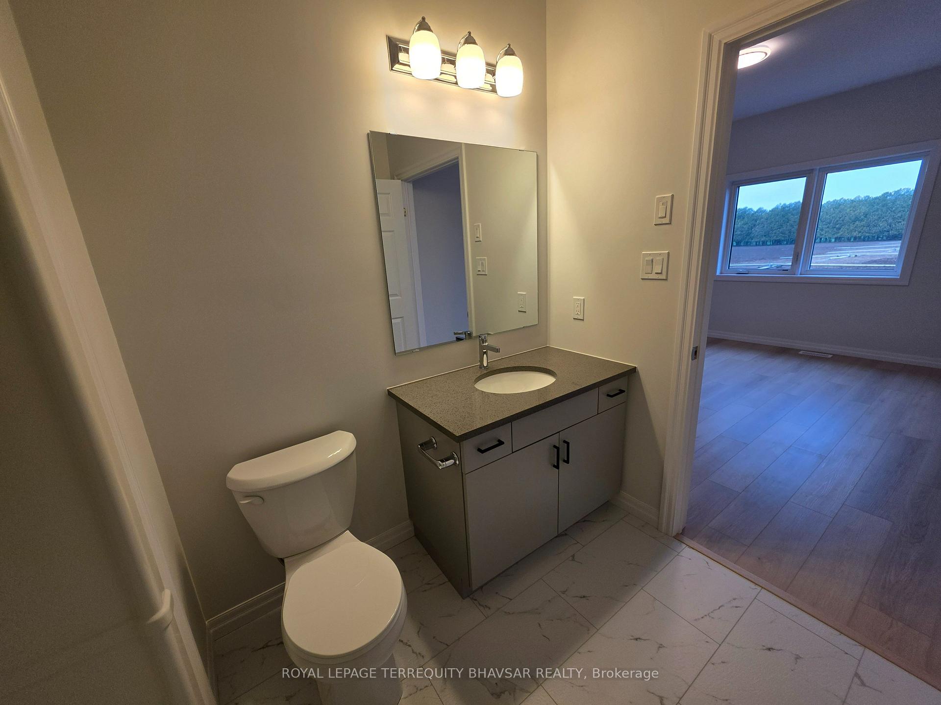 Photo 20 of 53 Barn Owl Way, Norfolk, Simcoe — HOMEH