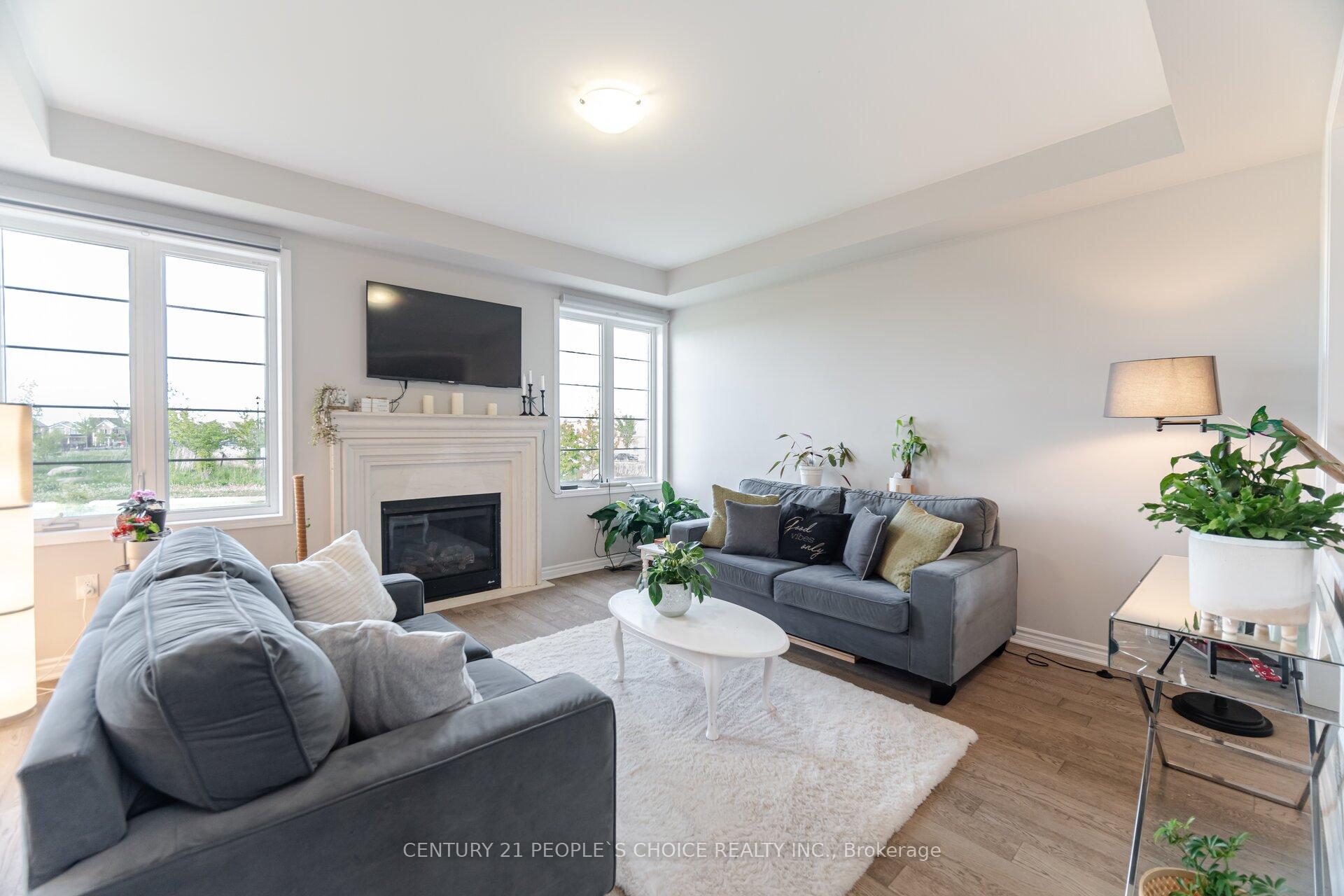 Photo 3 of 1419 Chretien Street, Milton, Ford — HOMEH