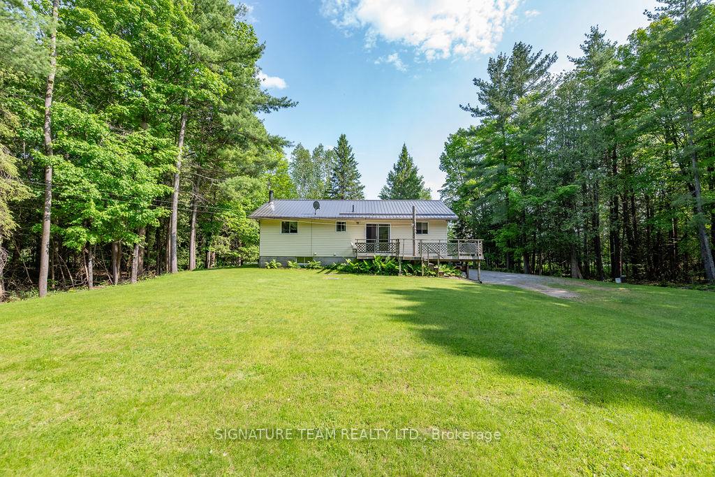 Photo 2 of 84 Crooked Rapids Road, North Algona Wilberforce, North Algona/Wilberforce Twp — HOMEH