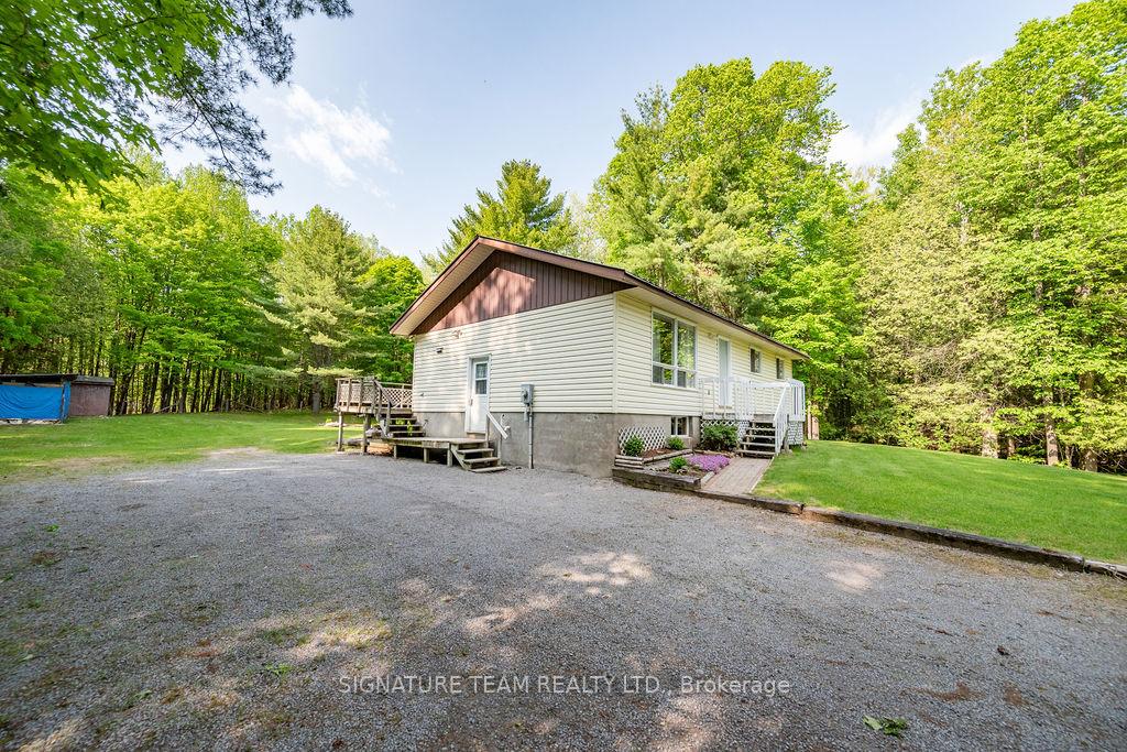 Photo 3 of 84 Crooked Rapids Road, North Algona Wilberforce, North Algona/Wilberforce Twp — HOMEH