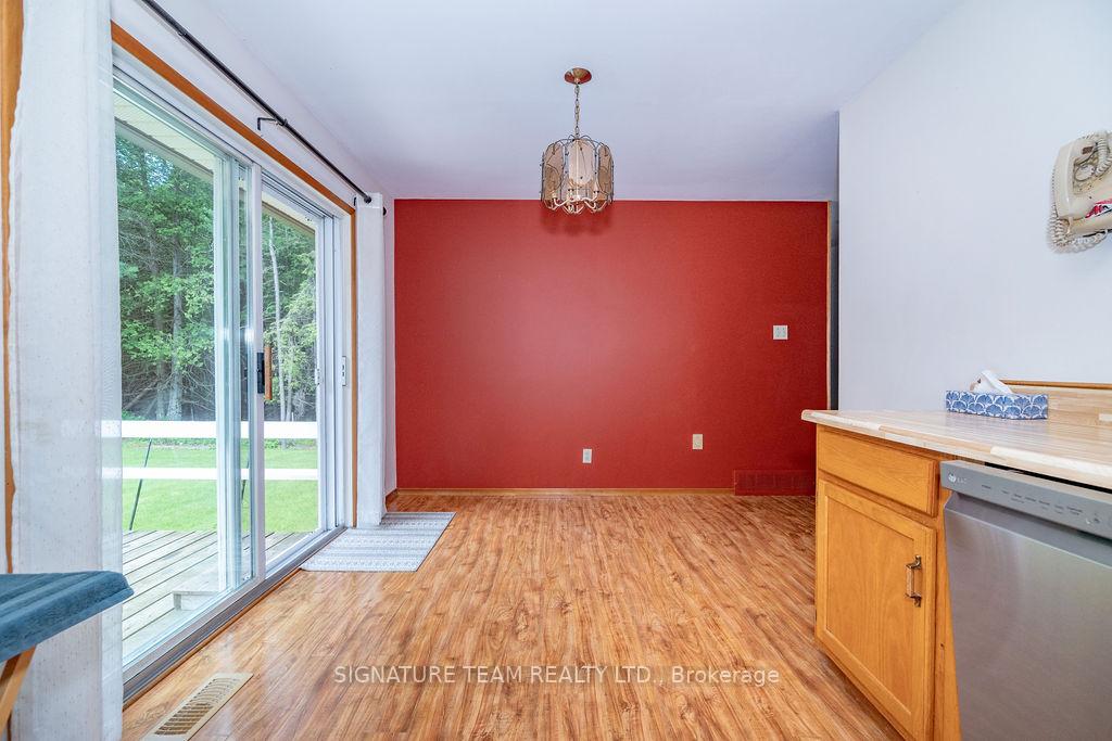 Photo 9 of 84 Crooked Rapids Road, North Algona Wilberforce, North Algona/Wilberforce Twp — HOMEH