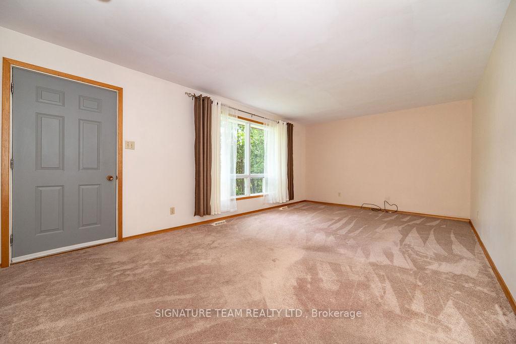 Photo 10 of 84 Crooked Rapids Road, North Algona Wilberforce, North Algona/Wilberforce Twp — HOMEH