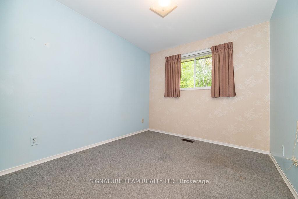 Photo 20 of 84 Crooked Rapids Road, North Algona Wilberforce, North Algona/Wilberforce Twp — HOMEH