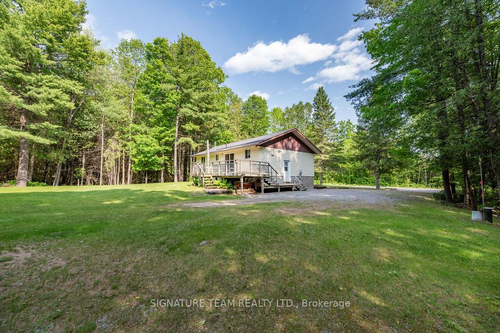 Photo 37 of 84 Crooked Rapids Road, North Algona Wilberforce, North Algona/Wilberforce Twp — HOMEH