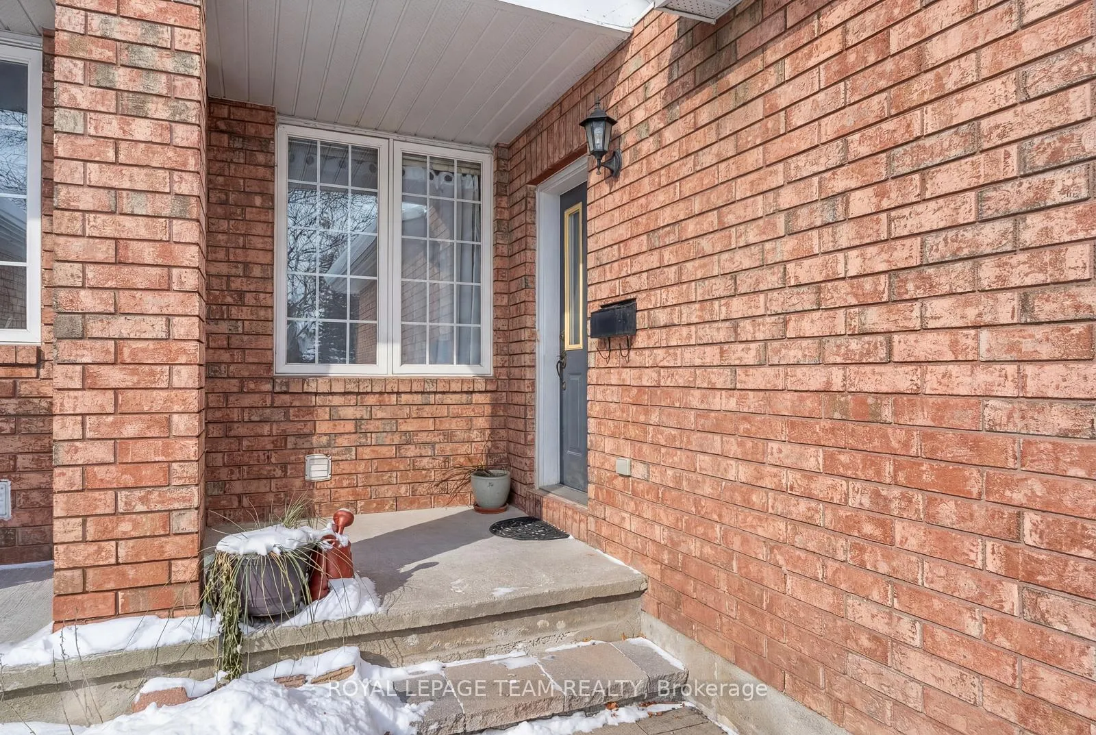 Photo 113 of 1431 Lynx Crescent, Ottawa, Fallingbrook/Pineridge — HOMEH