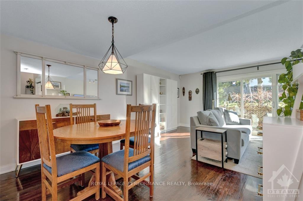 Photo 4 of 2646 Draper Avenue, Ottawa, Redwood Park — HOMEH