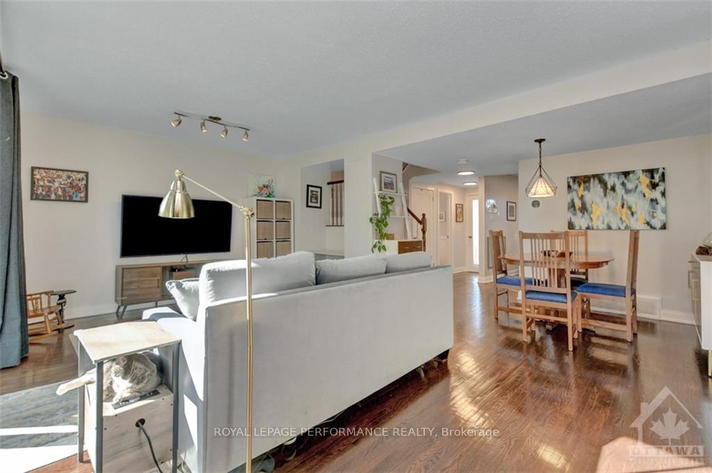 Photo 8 of 2646 Draper Avenue, Ottawa, Redwood Park — HOMEH