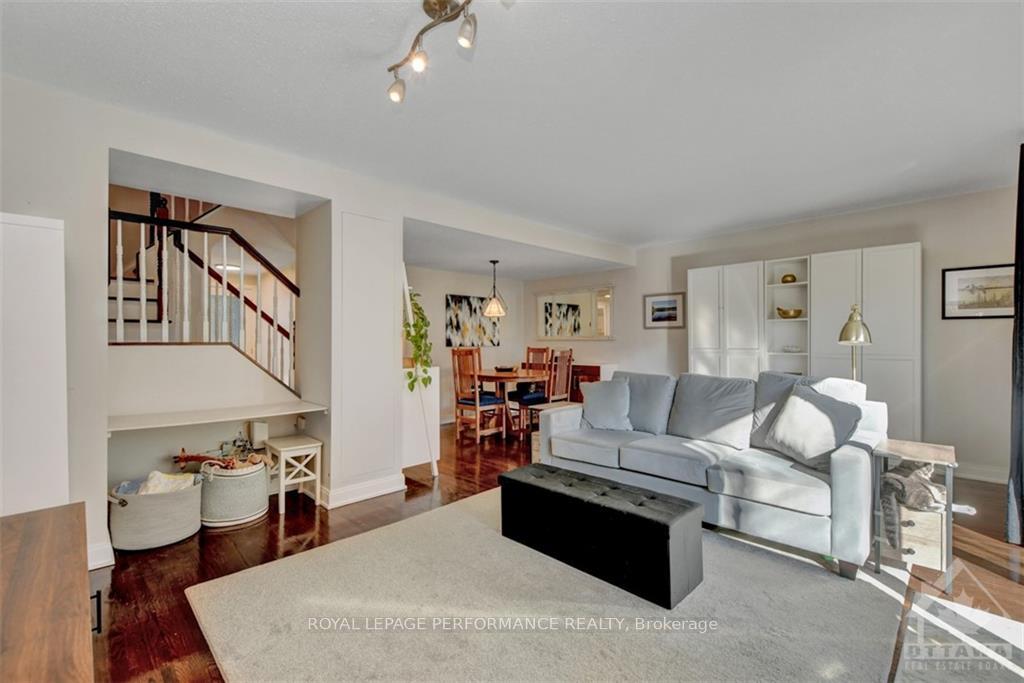 Photo 12 of 2646 Draper Avenue, Ottawa, Redwood Park — HOMEH