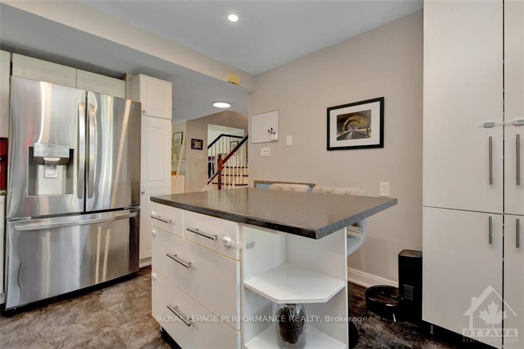 Photo 15 of 2646 Draper Avenue, Ottawa, Redwood Park — HOMEH