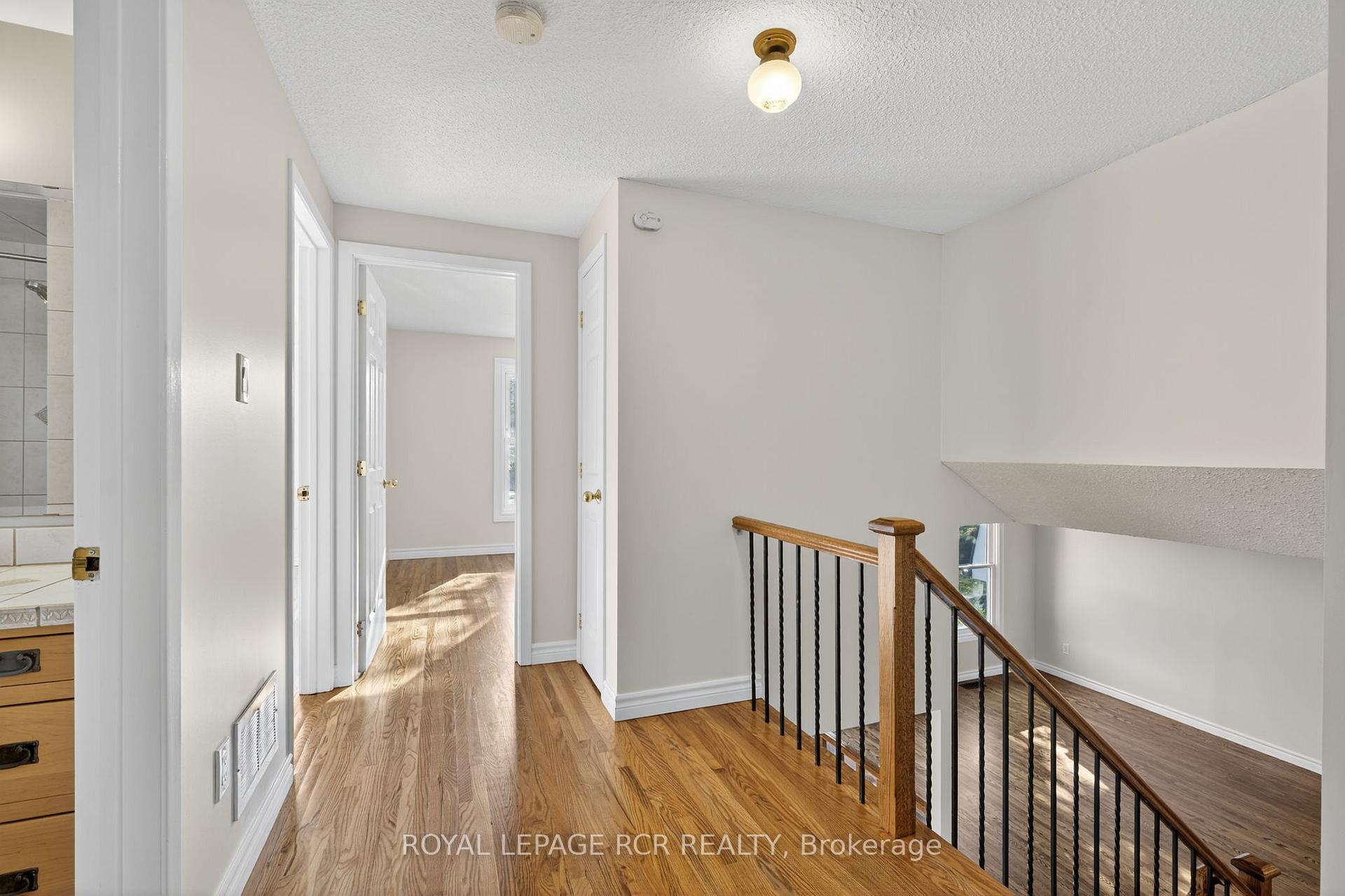 Photo 19 of 64 Bradley Court, New Tecumseth, Tottenham — HOMEH