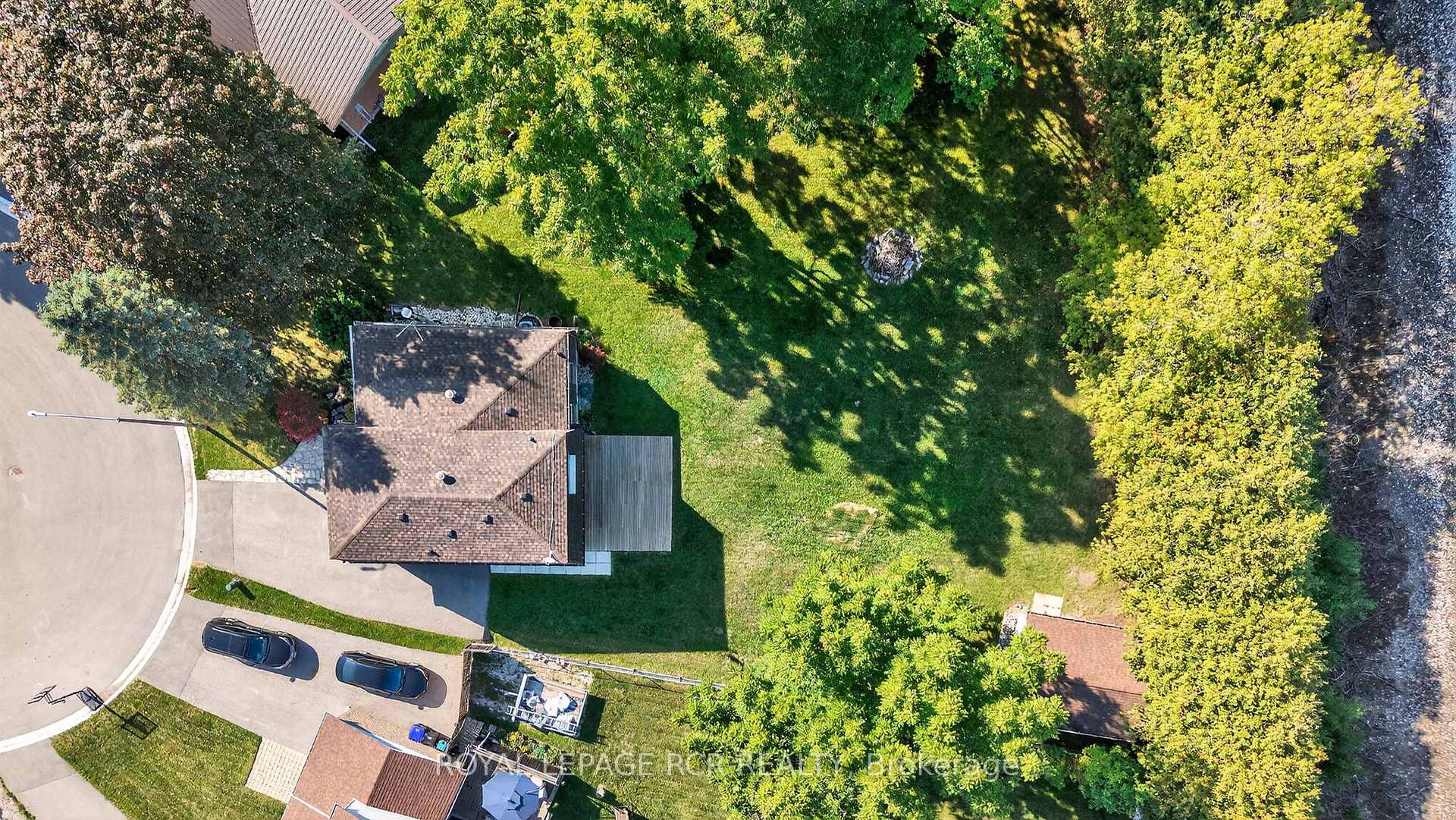 Photo 42 of 64 Bradley Court, New Tecumseth, Tottenham — HOMEH
