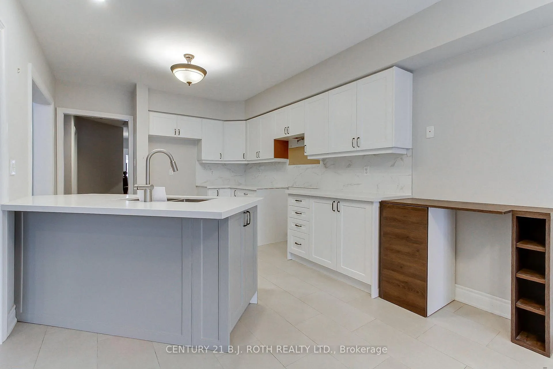 Photo 23 of 285 Mcbride Crescent, Newmarket, Summerhill Estates — HOMEH
