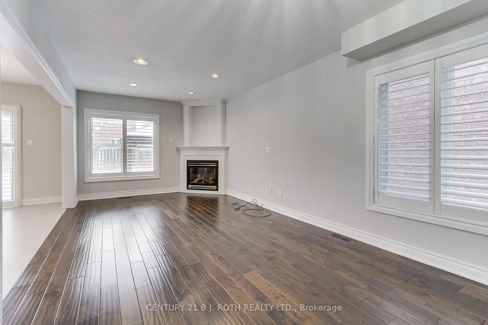 Photo 36 of 285 Mcbride Crescent, Newmarket, Summerhill Estates — HOMEH