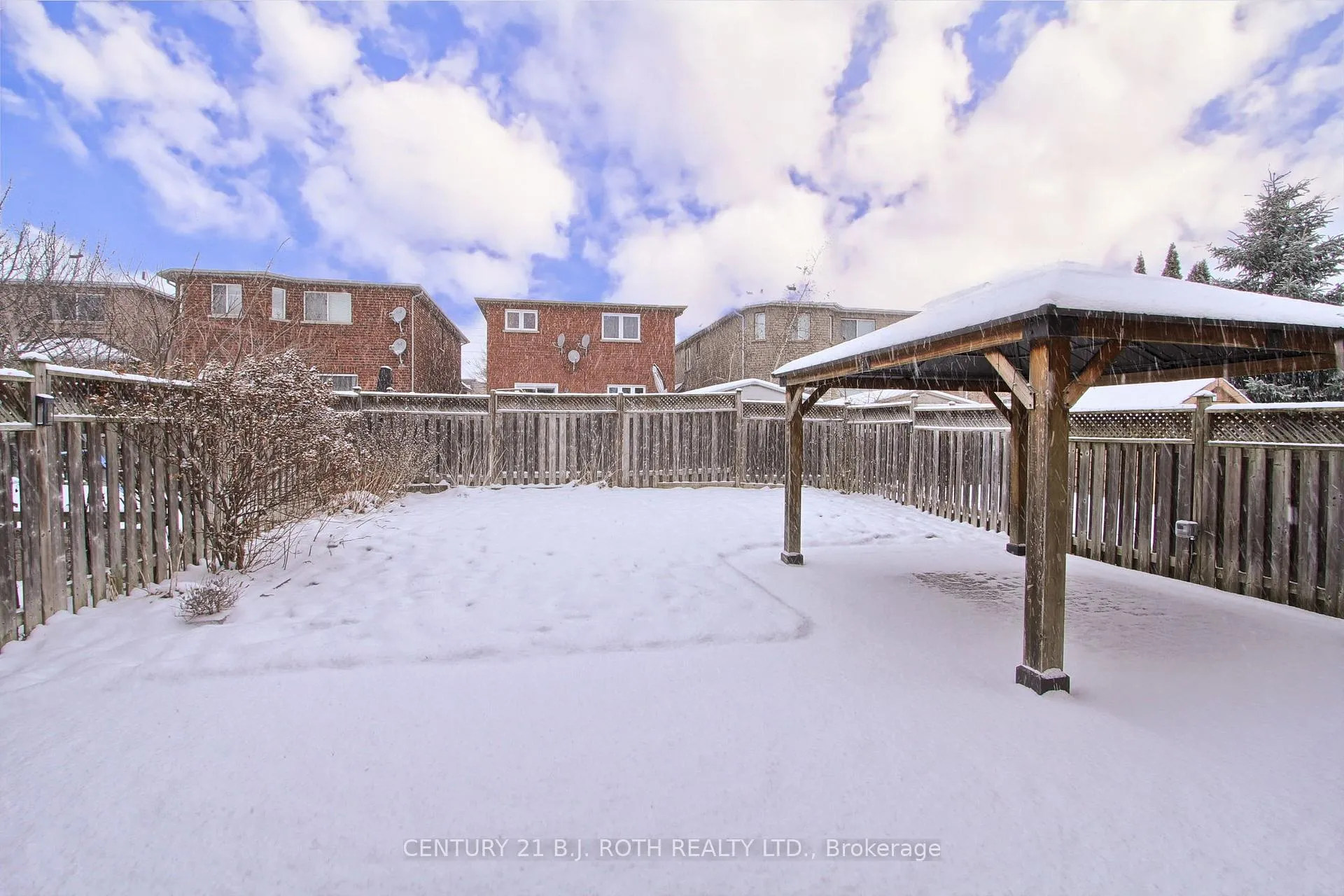 Photo 76 of 285 Mcbride Crescent, Newmarket, Summerhill Estates — HOMEH