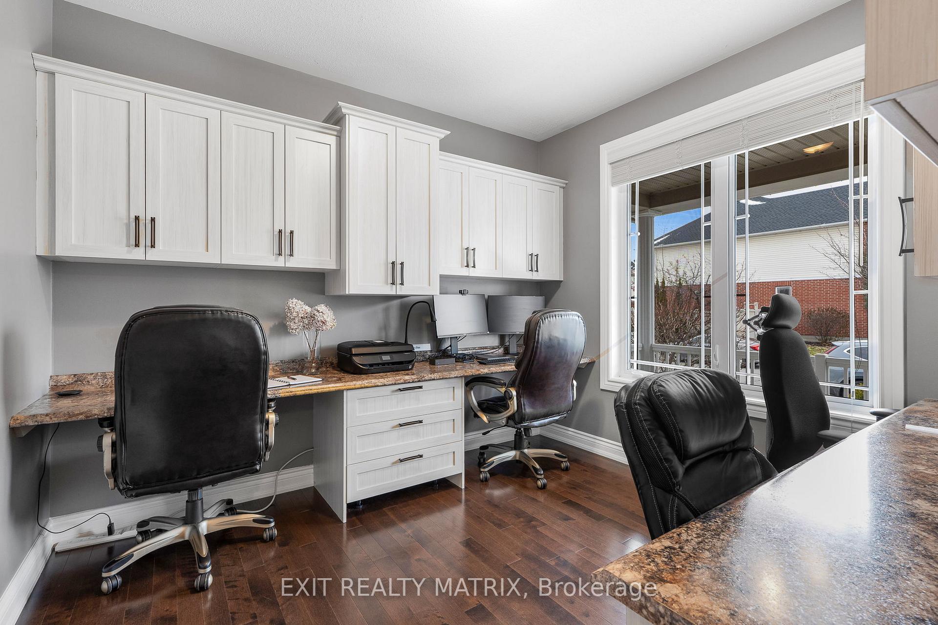 Photo 3 of 414 Fairlakes Way, Ottawa, Avalon East — HOMEH