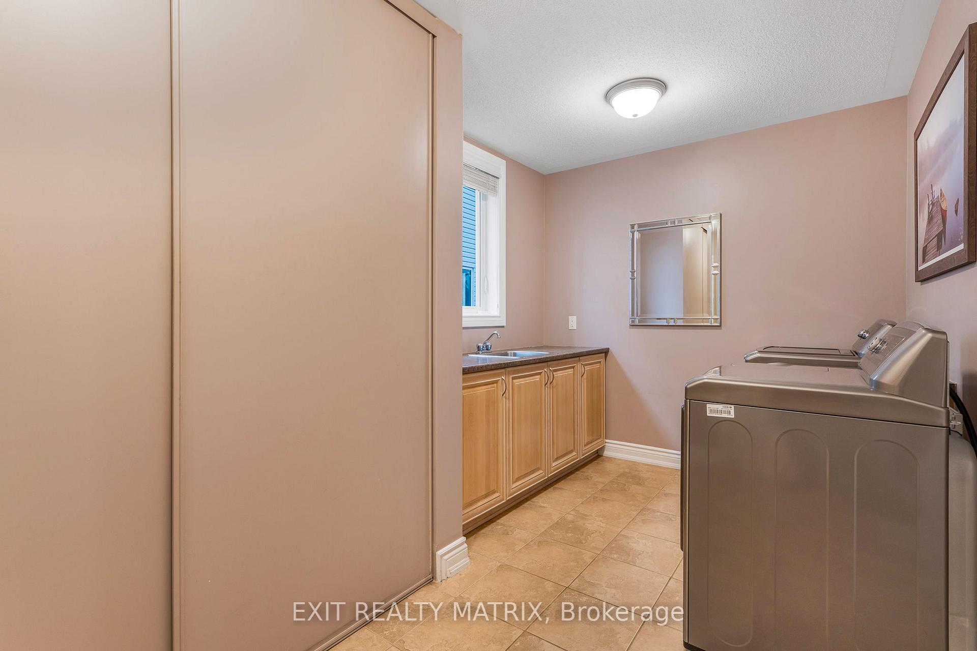 Photo 19 of 414 Fairlakes Way, Ottawa, Avalon East — HOMEH