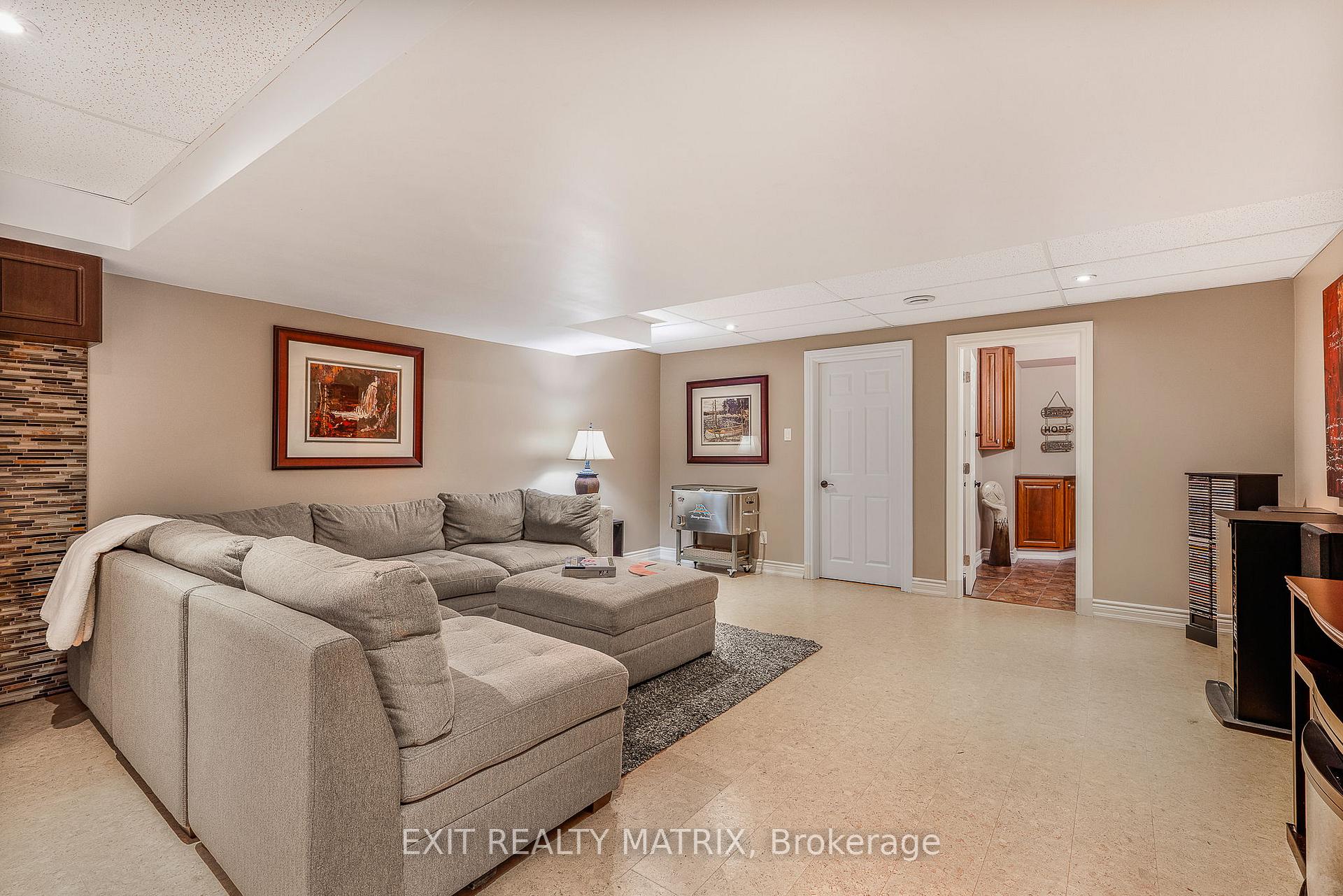 Photo 36 of 414 Fairlakes Way, Ottawa, Avalon East — HOMEH