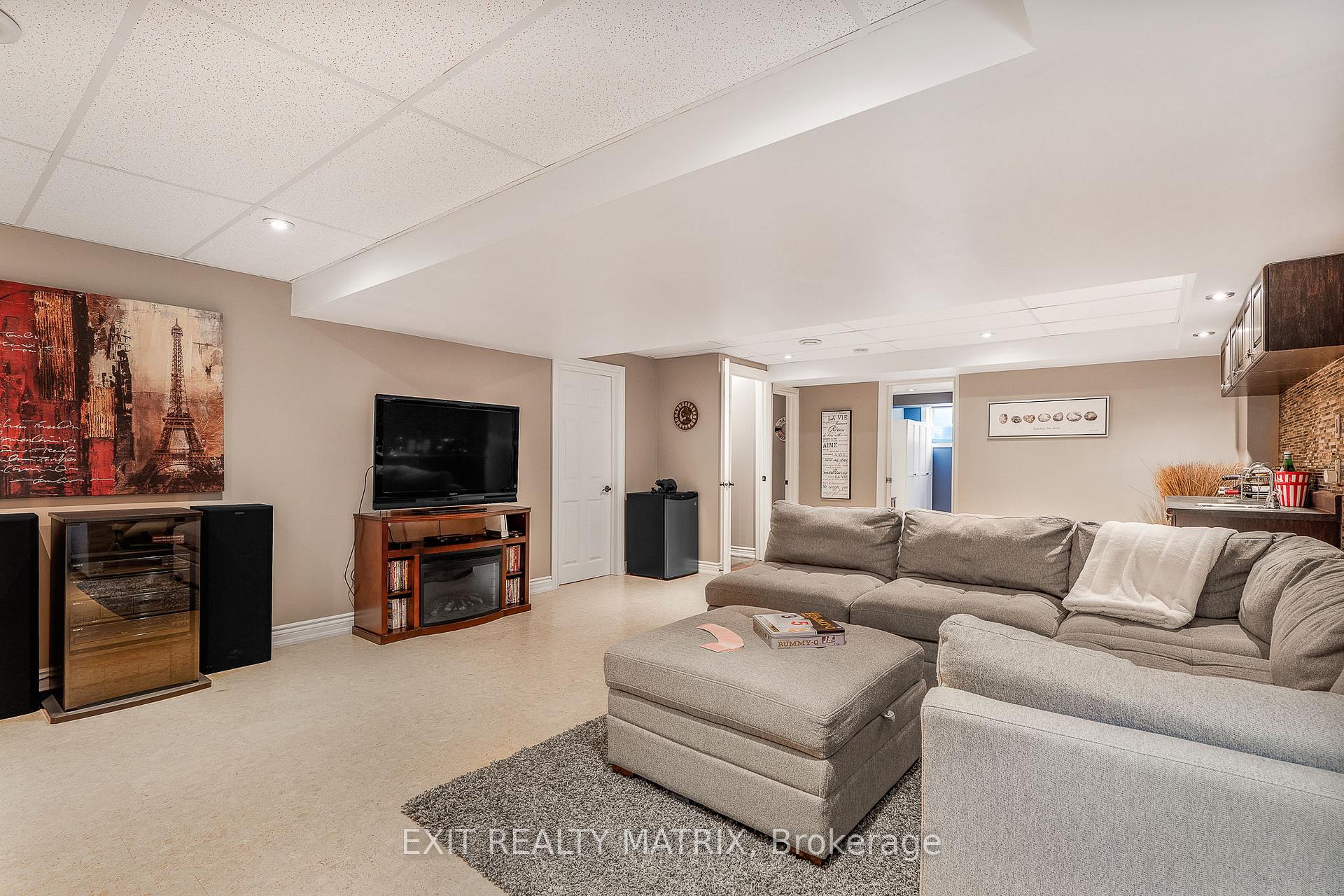 Photo 37 of 414 Fairlakes Way, Ottawa, Avalon East — HOMEH