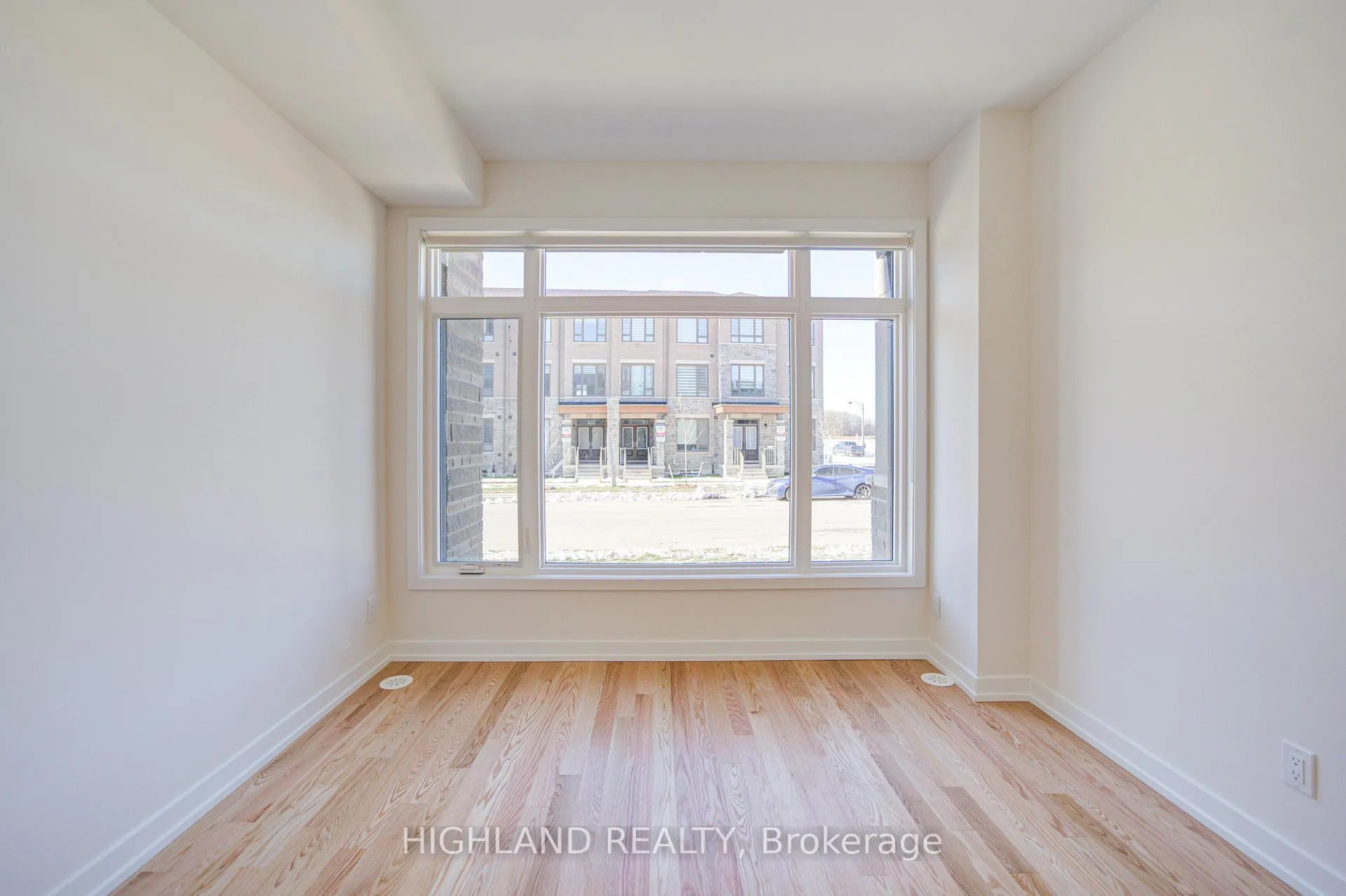 Photo 7 of 1126 Wheat Boom Drive, Oakville, Joshua Meadows — HOMEH