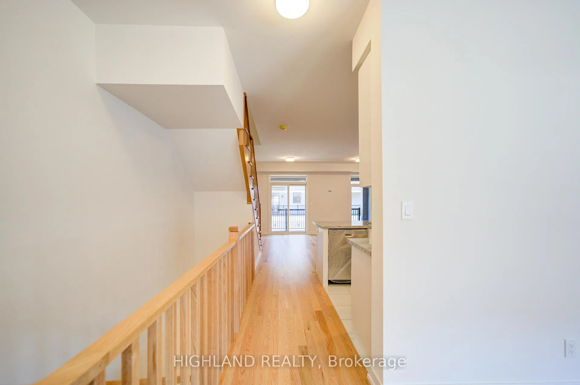 Photo 15 of 1126 Wheat Boom Drive, Oakville, Joshua Meadows — HOMEH