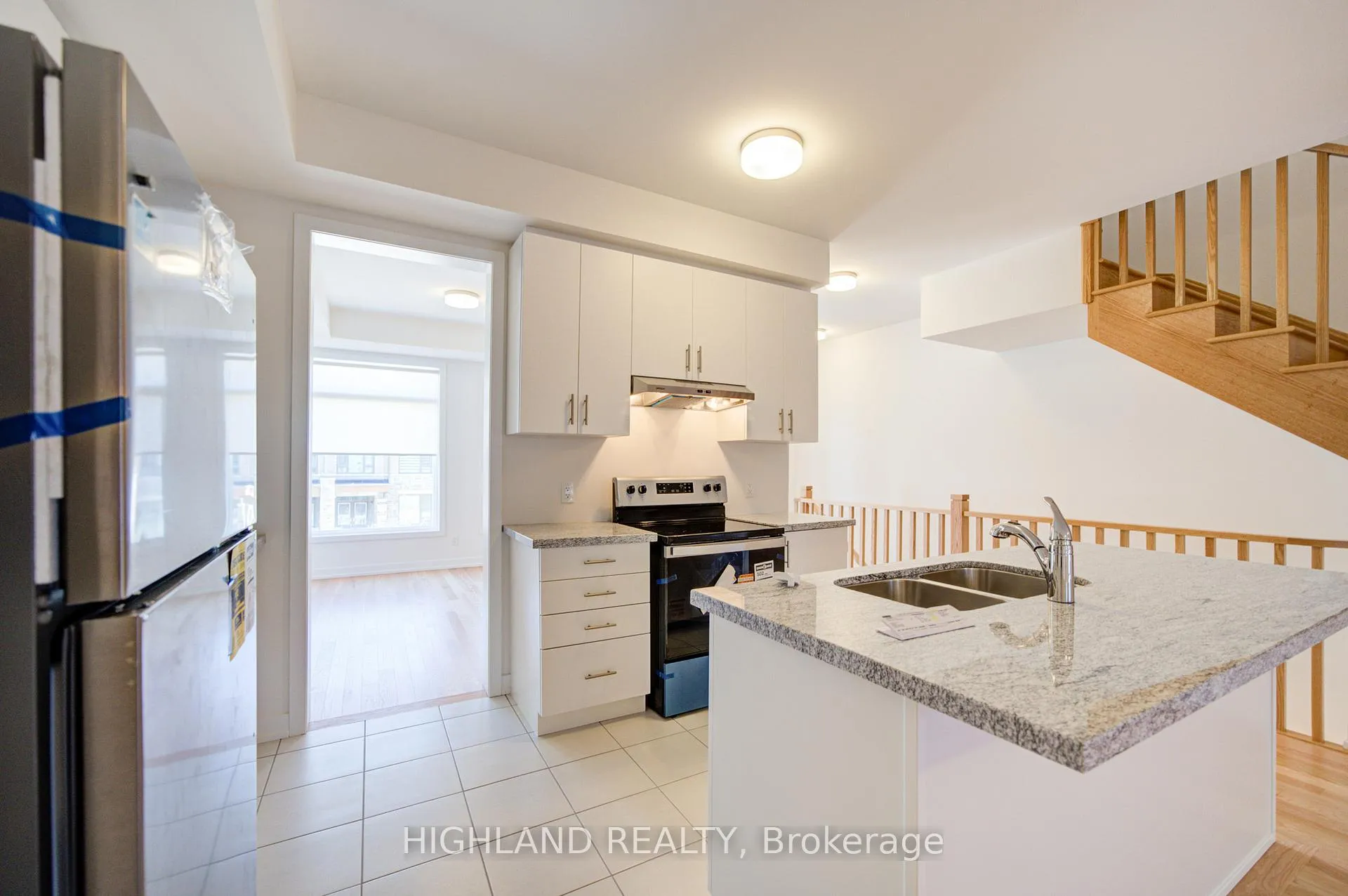 Photo 25 of 1126 Wheat Boom Drive, Oakville, Joshua Meadows — HOMEH