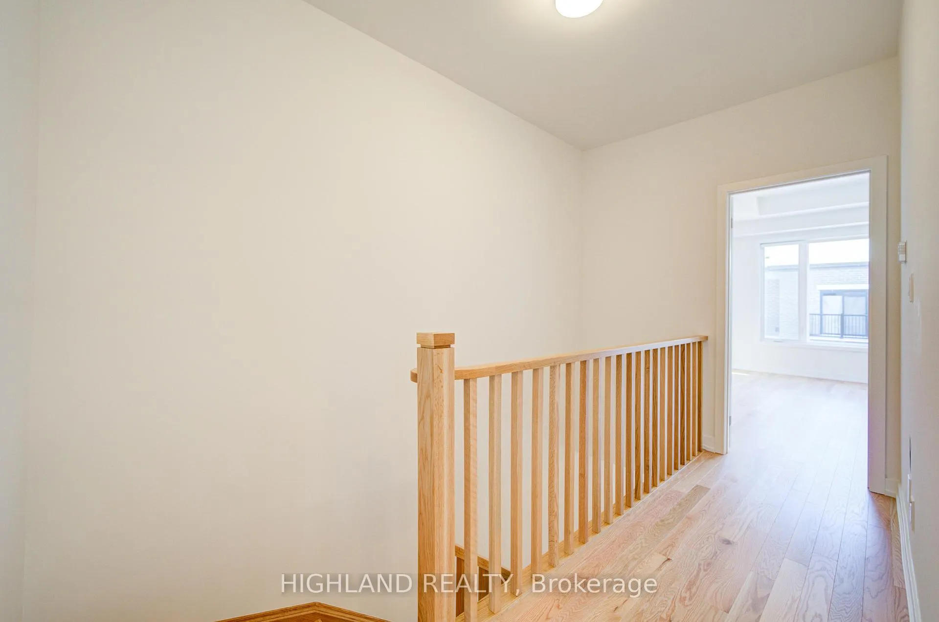 Photo 31 of 1126 Wheat Boom Drive, Oakville, Joshua Meadows — HOMEH