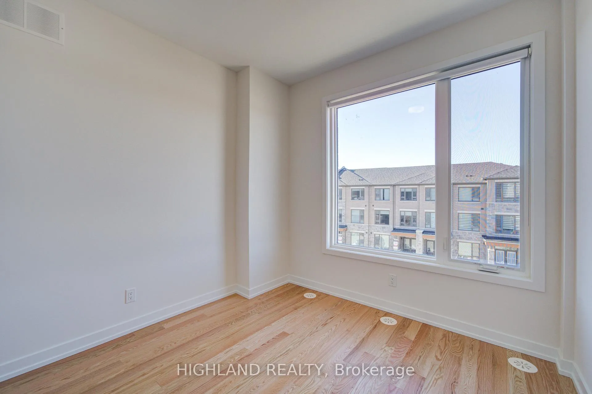 Photo 34 of 1126 Wheat Boom Drive, Oakville, Joshua Meadows — HOMEH