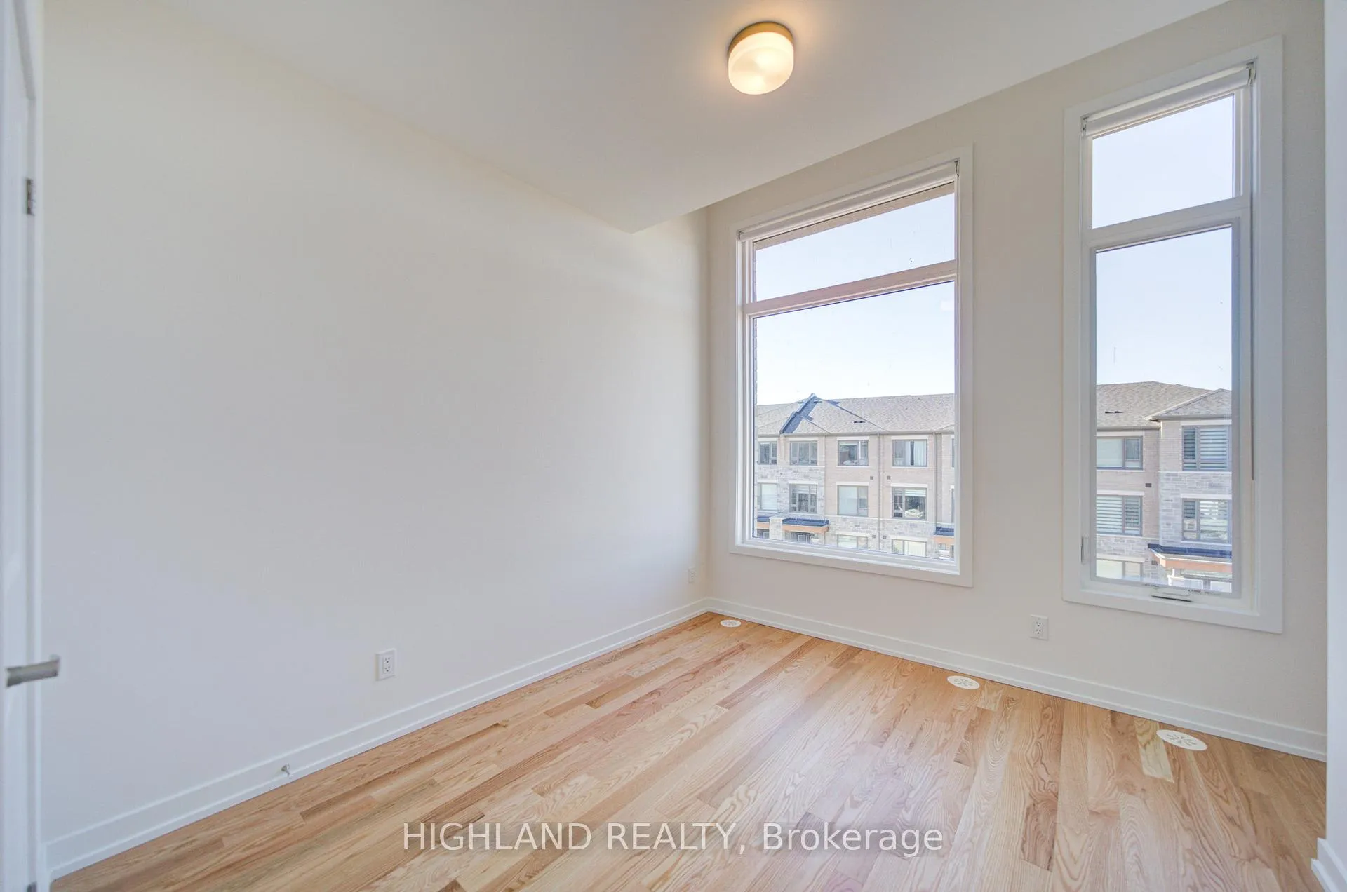 Photo 36 of 1126 Wheat Boom Drive, Oakville, Joshua Meadows — HOMEH