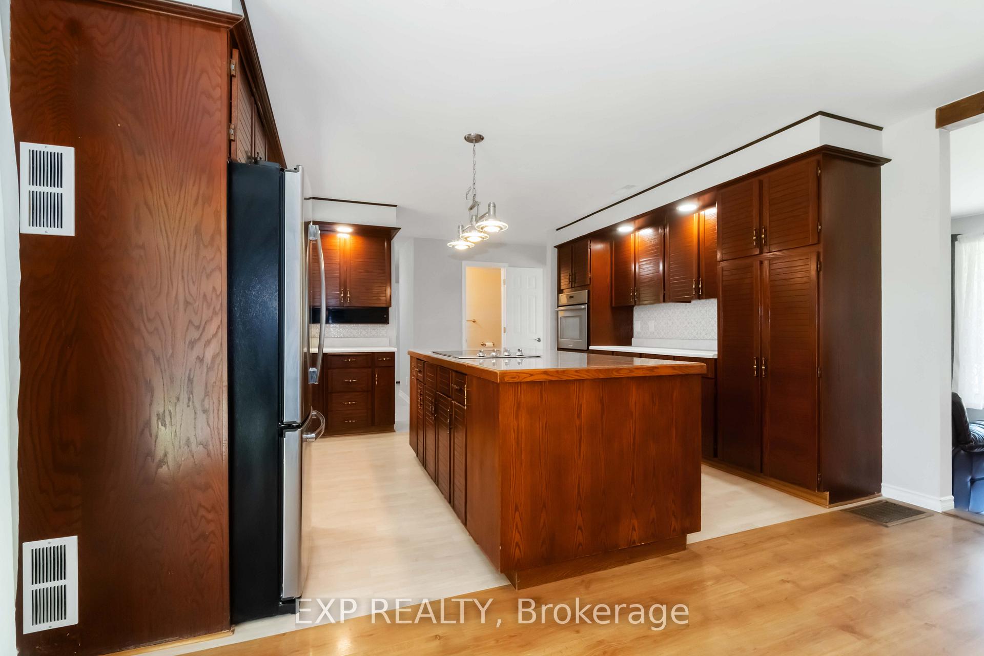 Photo 12 of 13800 County 13 Road, North Dundas, North Dundas (Winchester) Twp — HOMEH