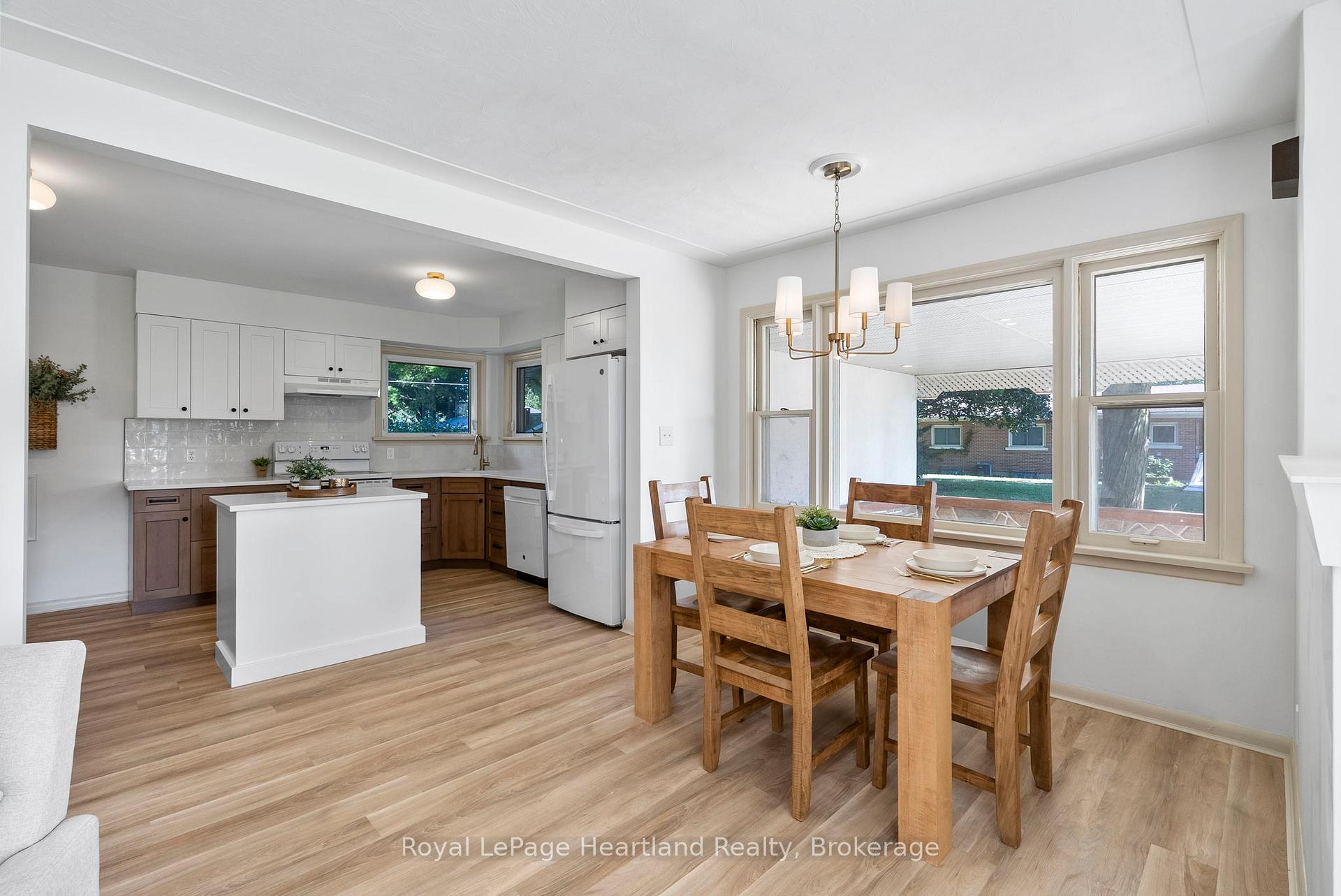 Photo 7 of 542 Angus Street, North Huron, Wingham — HOMEH