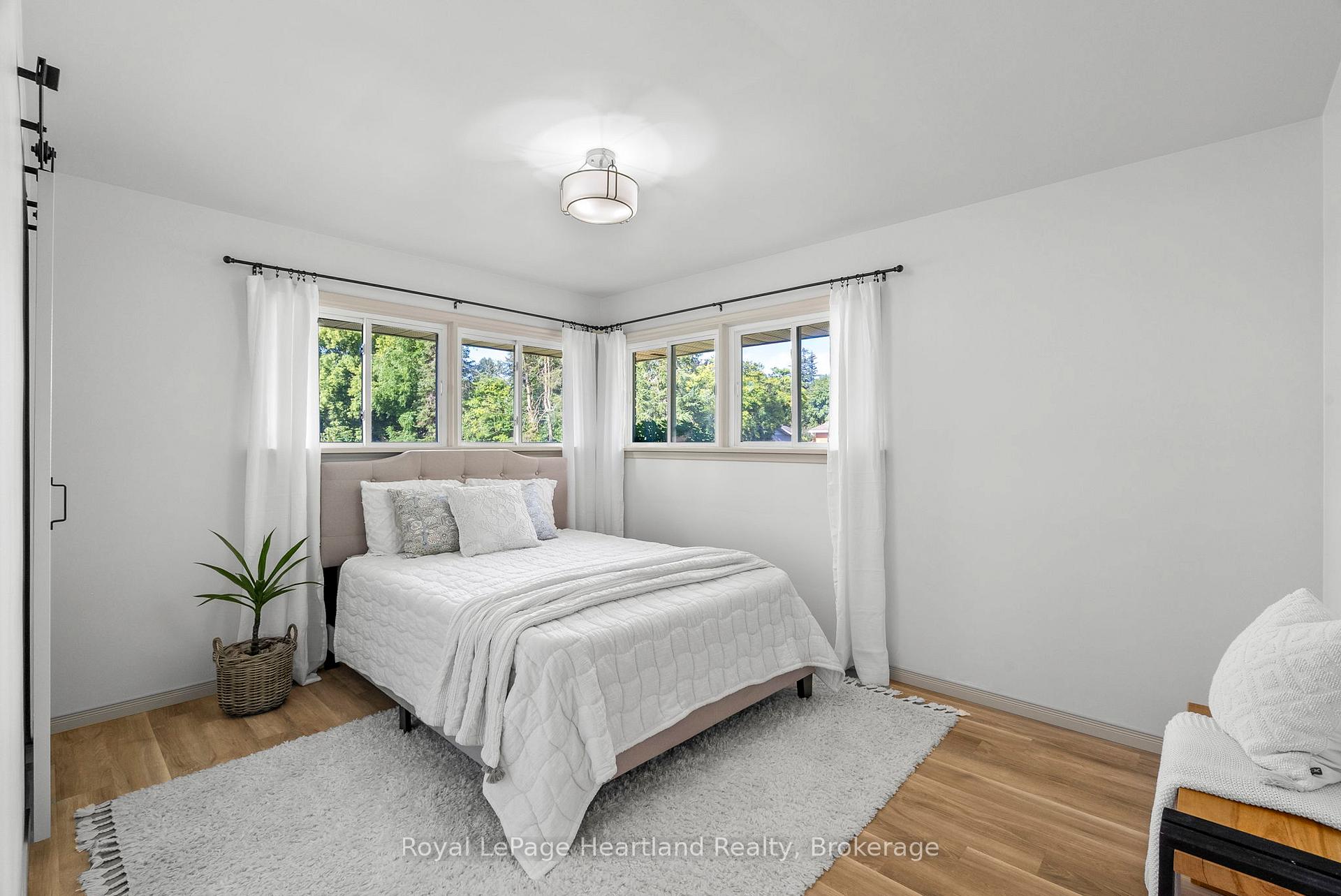 Photo 15 of 542 Angus Street, North Huron, Wingham — HOMEH