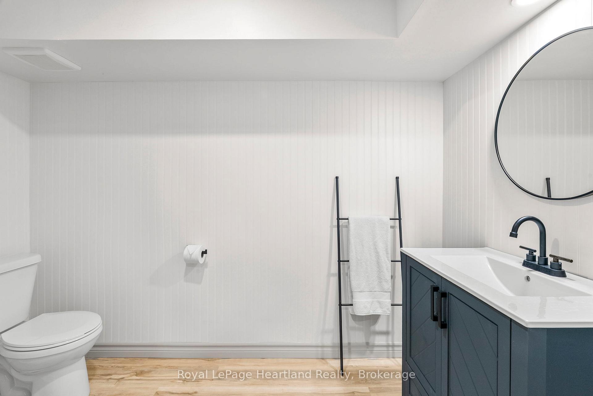 Photo 22 of 542 Angus Street, North Huron, Wingham — HOMEH