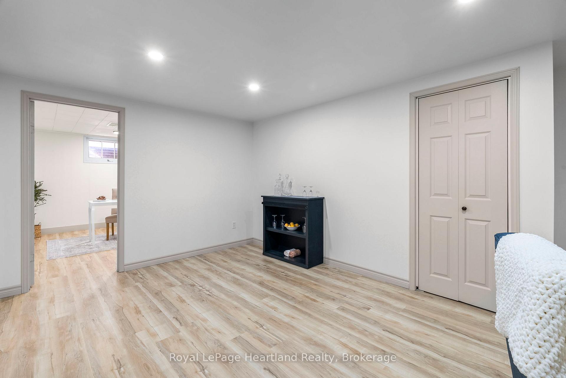 Photo 24 of 542 Angus Street, North Huron, Wingham — HOMEH