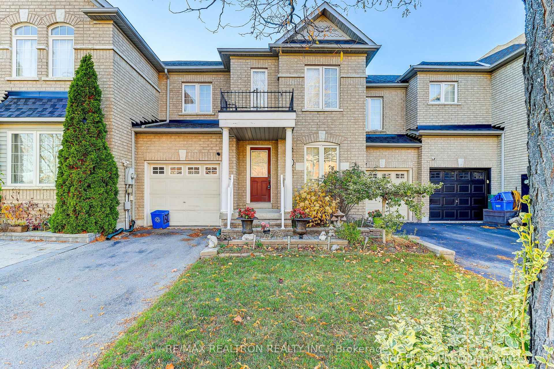 Photo 1 of 144 Matthew Boyd Crescent, Newmarket, Woodland Hill — HOMEH