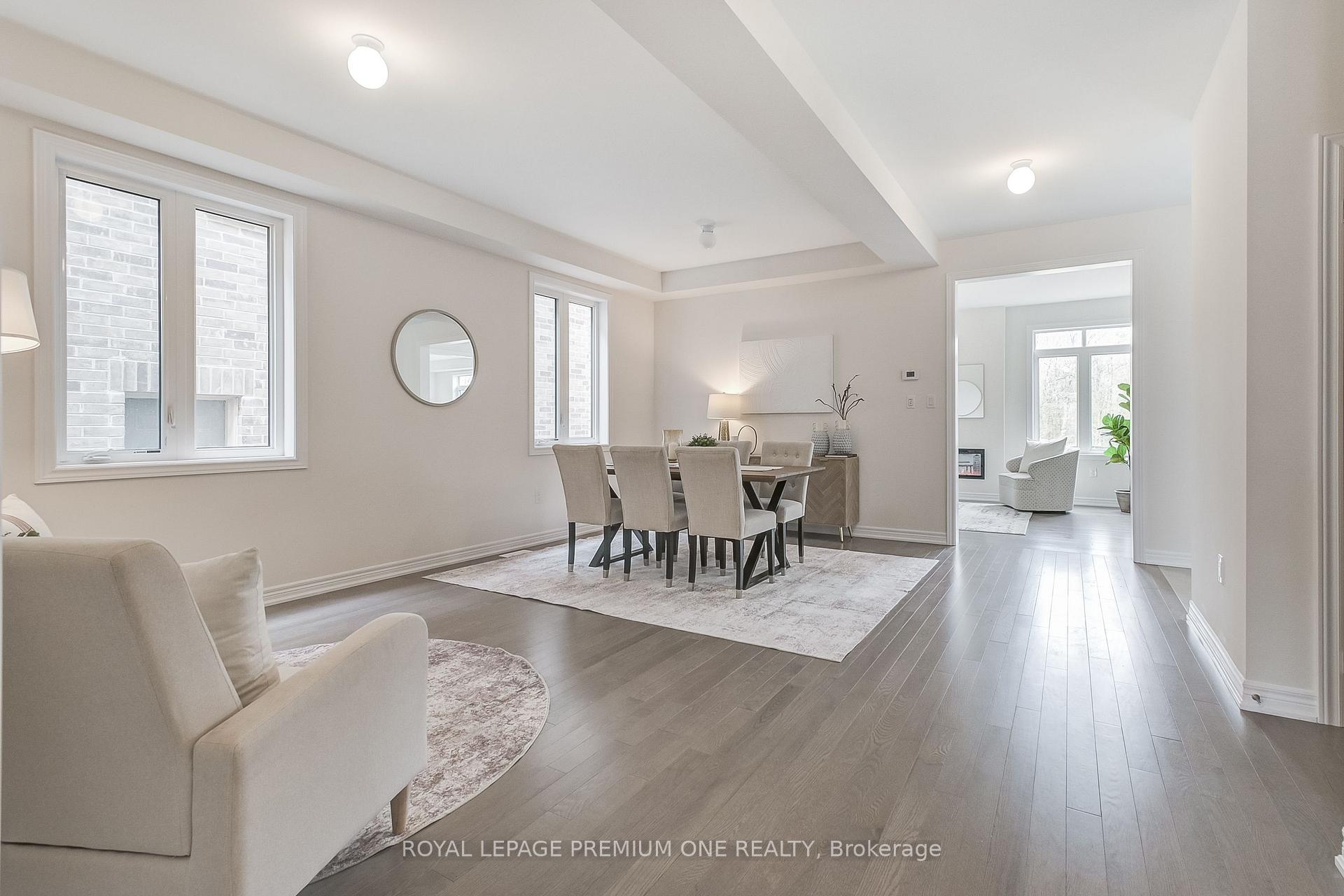 Photo 8 of 799 Apple Terrace, Milton, Cobban — HOMEH