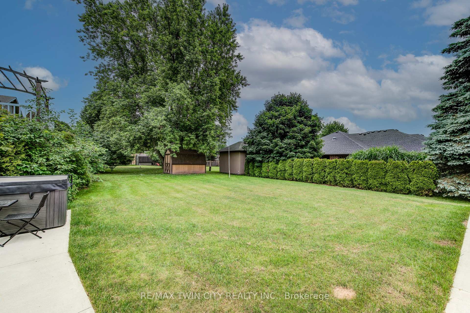 Photo 8 of 3970 Tannahill Drive, Perth East, Shakespeare — HOMEH