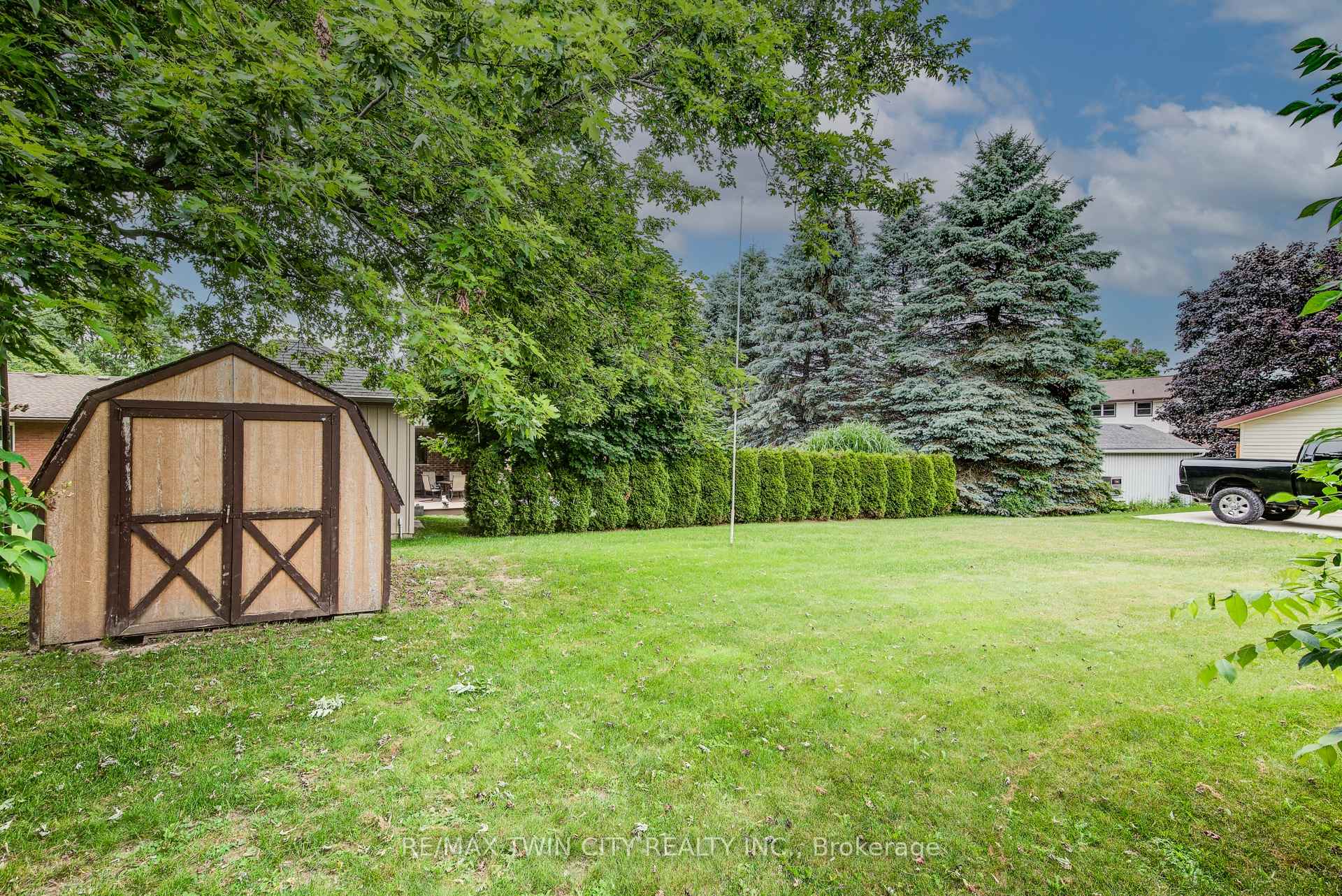 Photo 11 of 3970 Tannahill Drive, Perth East, Shakespeare — HOMEH