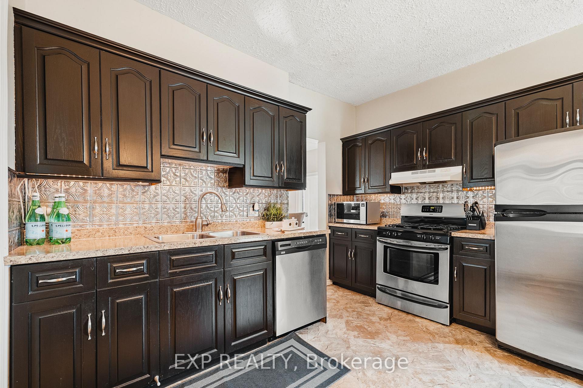 Photo 5 of 505 Wallace Avenue S, North Perth, Listowel — HOMEH