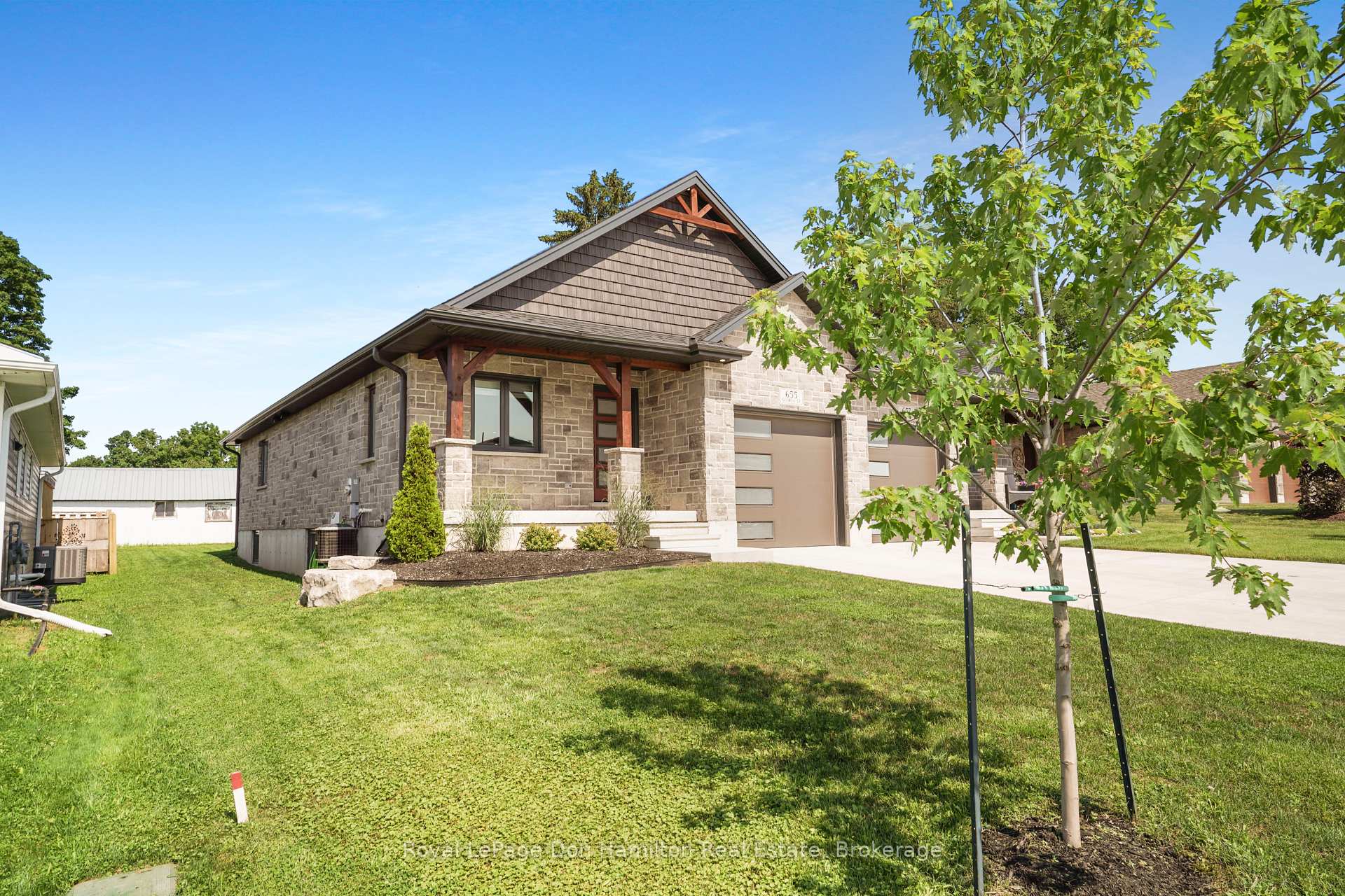 Photo 2 of 655 Gloria Street, North Huron, Blyth — HOMEH