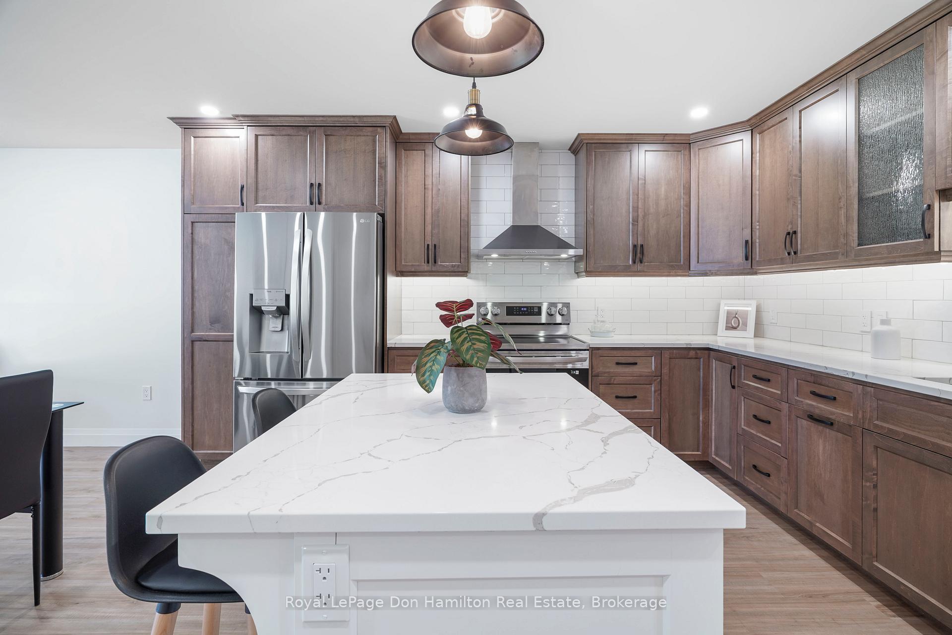 Photo 13 of 655 Gloria Street, North Huron, Blyth — HOMEH