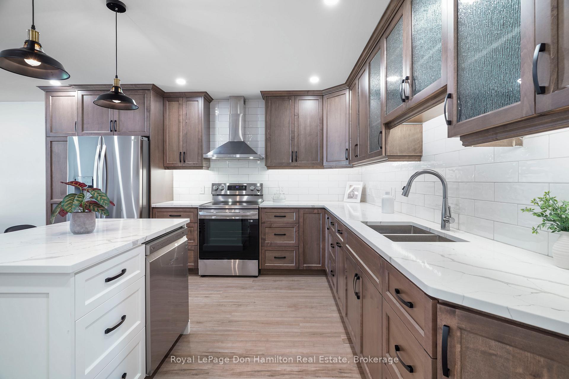 Photo 15 of 655 Gloria Street, North Huron, Blyth — HOMEH