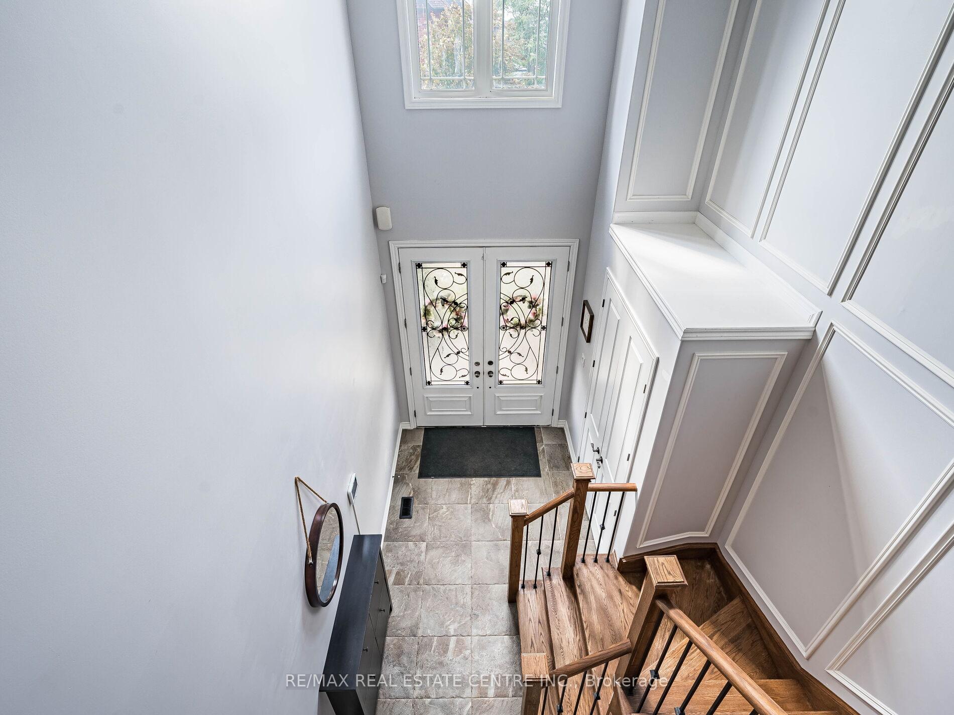 Photo 5 of 4 Morrison Avenue, New Tecumseth, Alliston — HOMEH