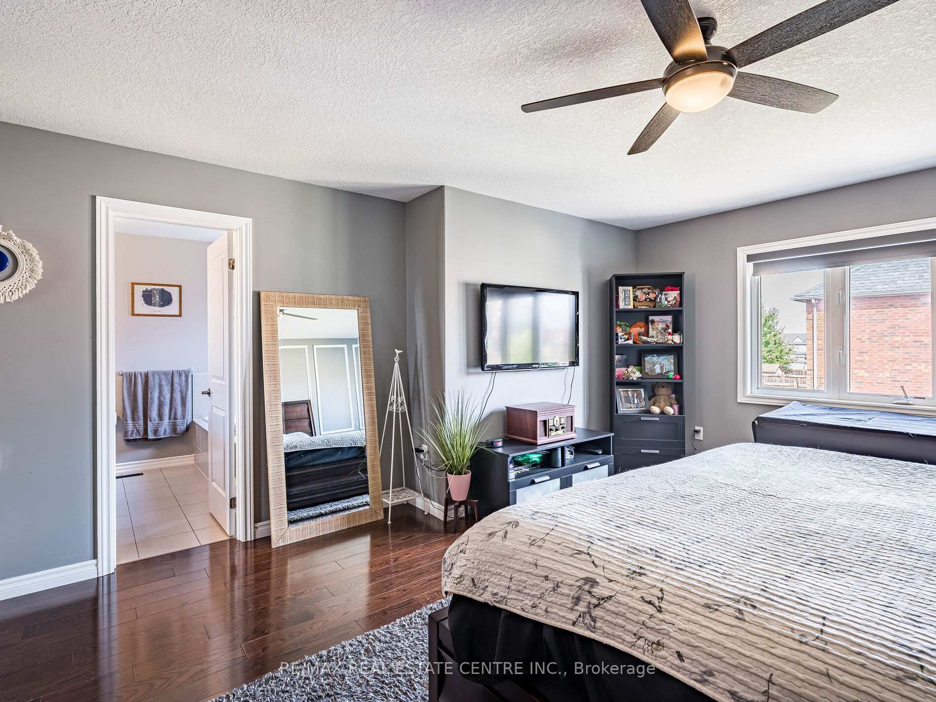 Photo 19 of 4 Morrison Avenue, New Tecumseth, Alliston — HOMEH