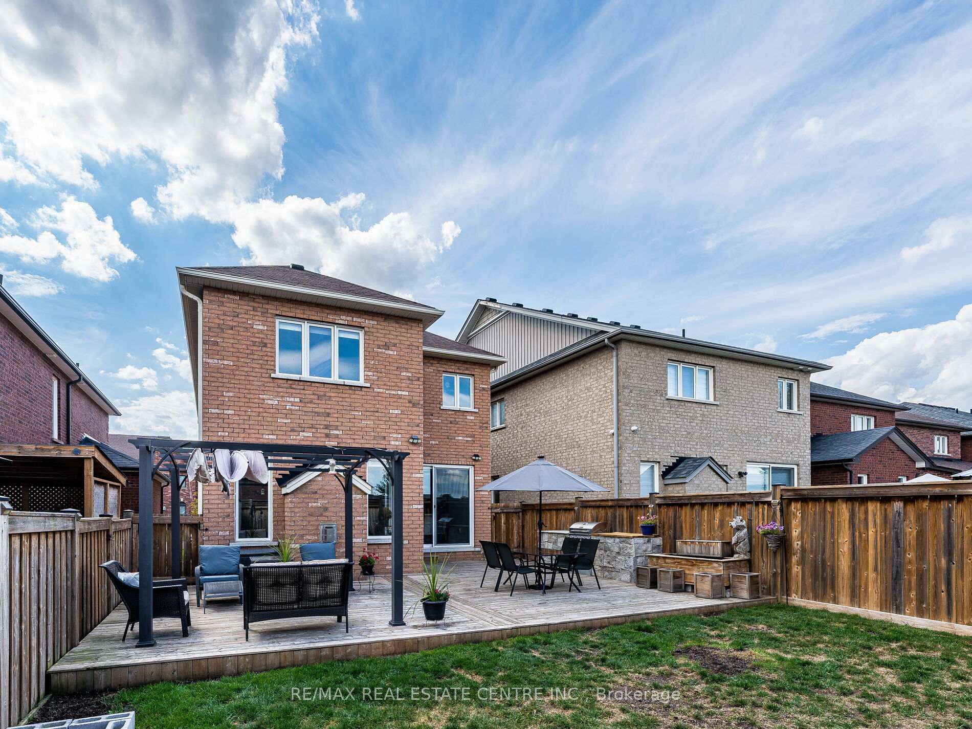 Photo 42 of 4 Morrison Avenue, New Tecumseth, Alliston — HOMEH