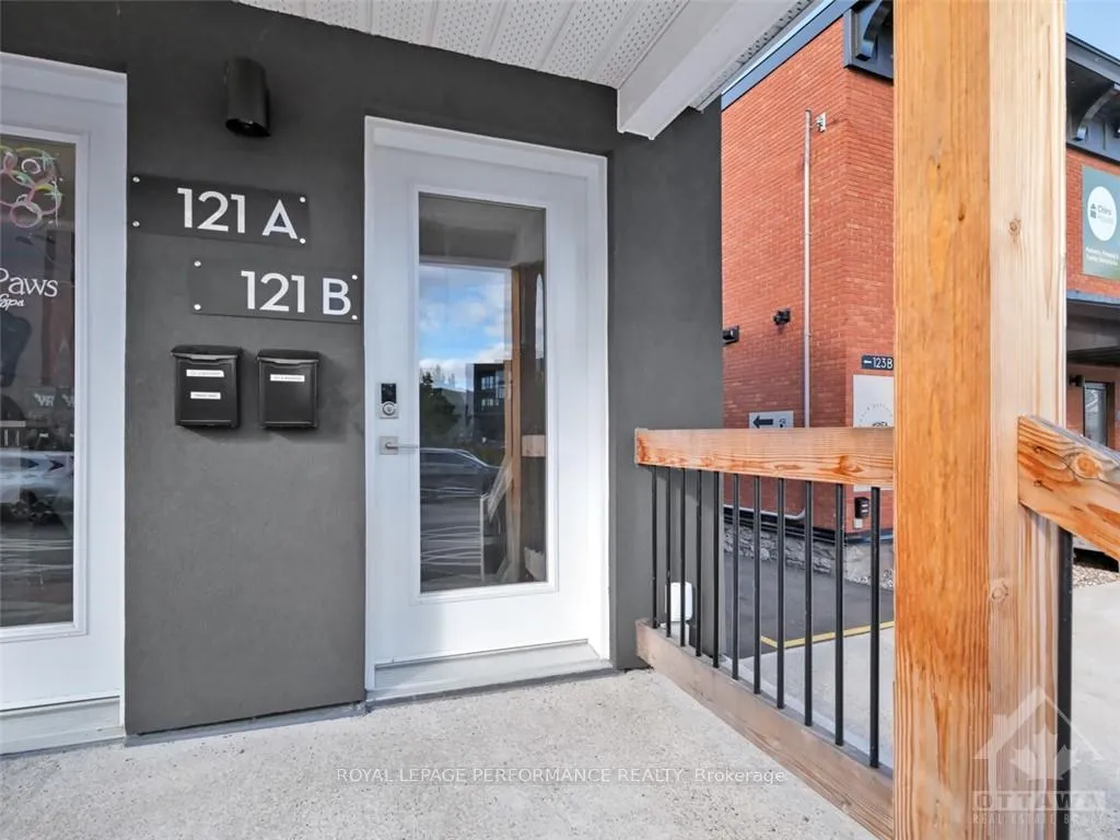 Photo 6 of Unit B, 121 Beechwood Avenue, Ottawa, Lindenlea — HOMEH