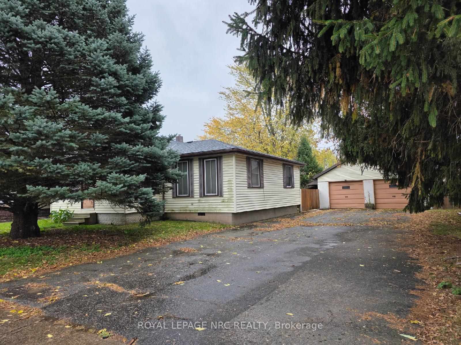 Photo 1 of 6414 Taylor Street, Niagara Falls, Dorchester — HOMEH