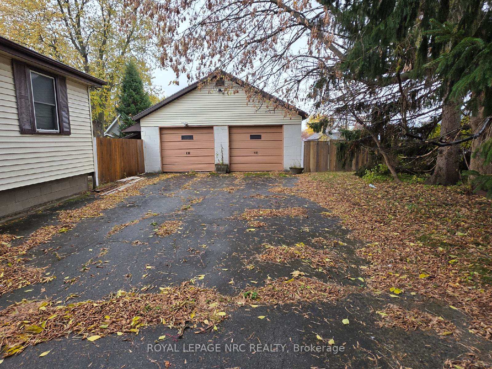 Photo 15 of 6414 Taylor Street, Niagara Falls, Dorchester — HOMEH