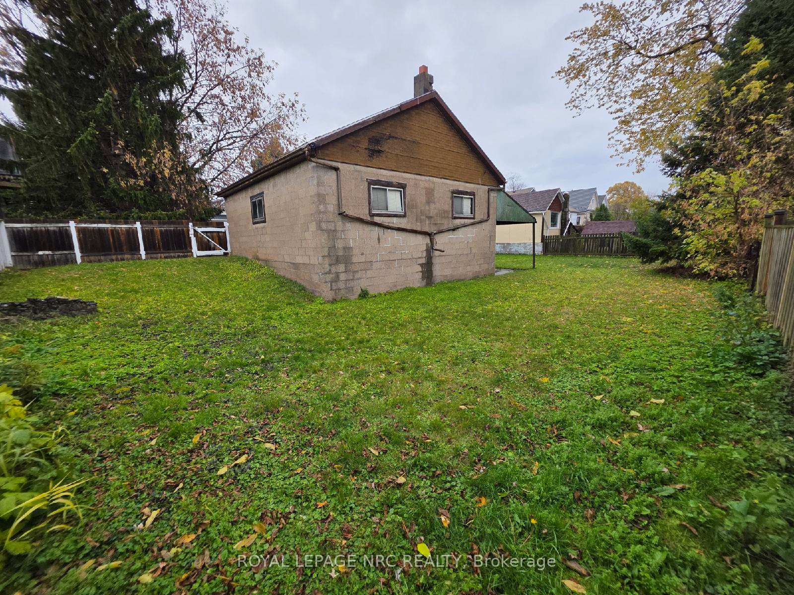 Photo 17 of 6414 Taylor Street, Niagara Falls, Dorchester — HOMEH