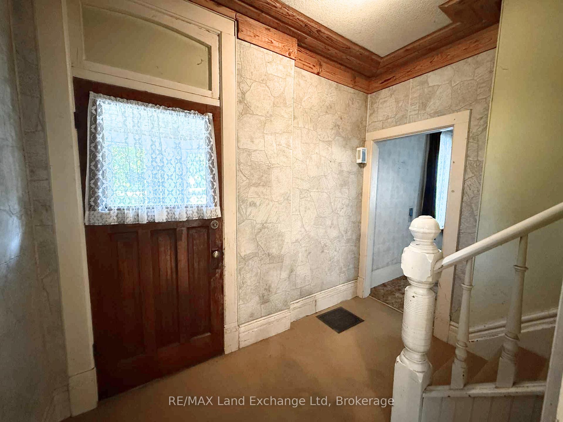 Photo 3 of 66 Diagonal Road, North Huron, Wingham — HOMEH