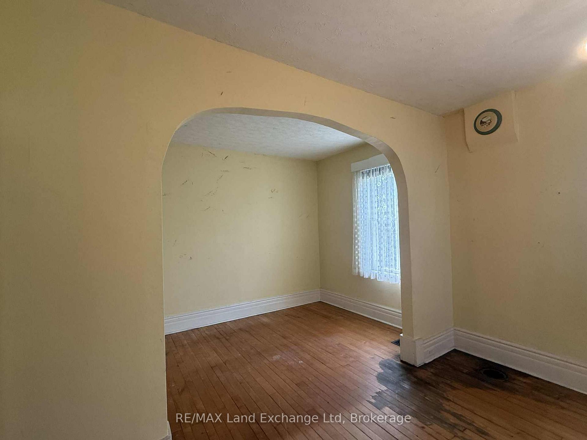Photo 7 of 66 Diagonal Road, North Huron, Wingham — HOMEH